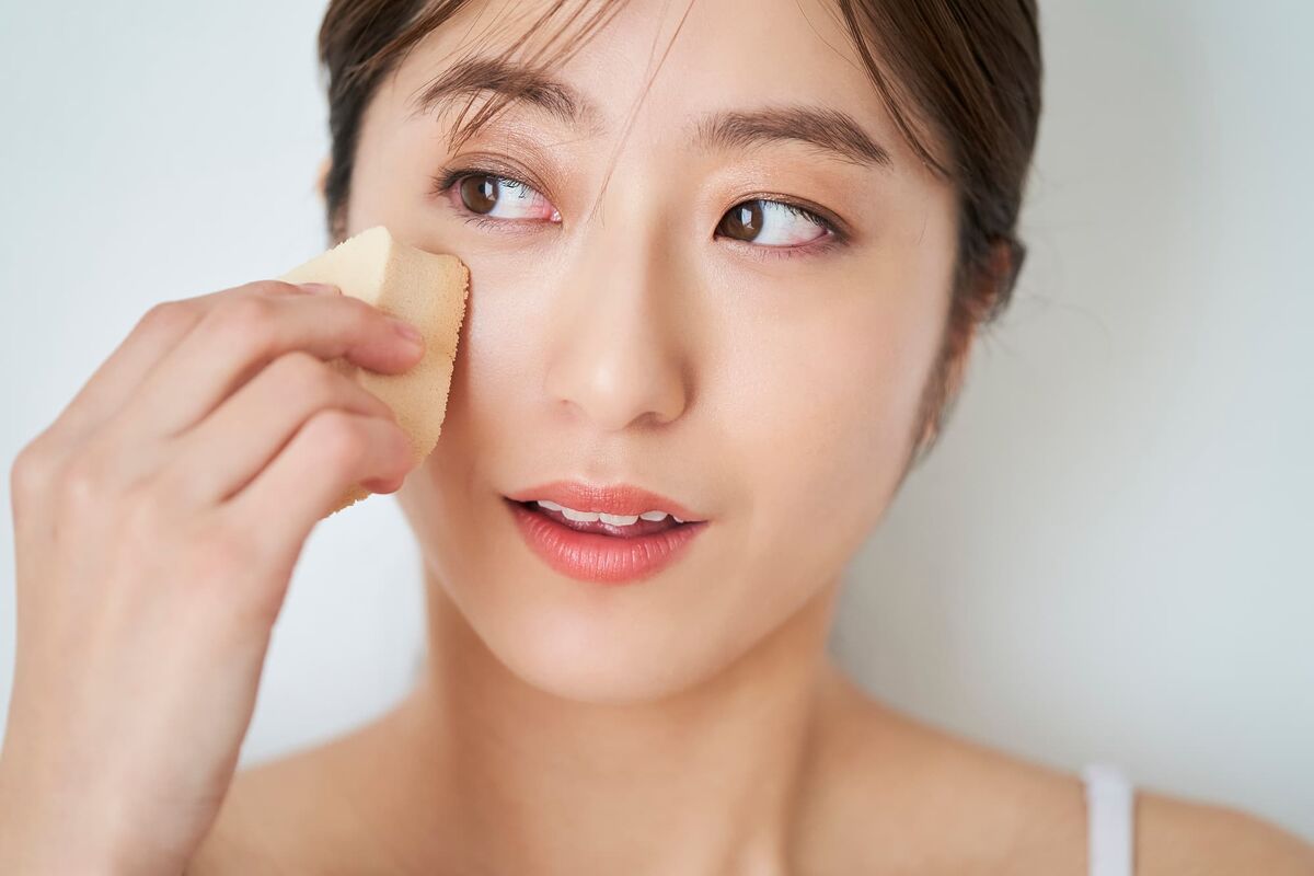 指？スポンジ？ブラシ？塗布ツール別の仕上がり比較