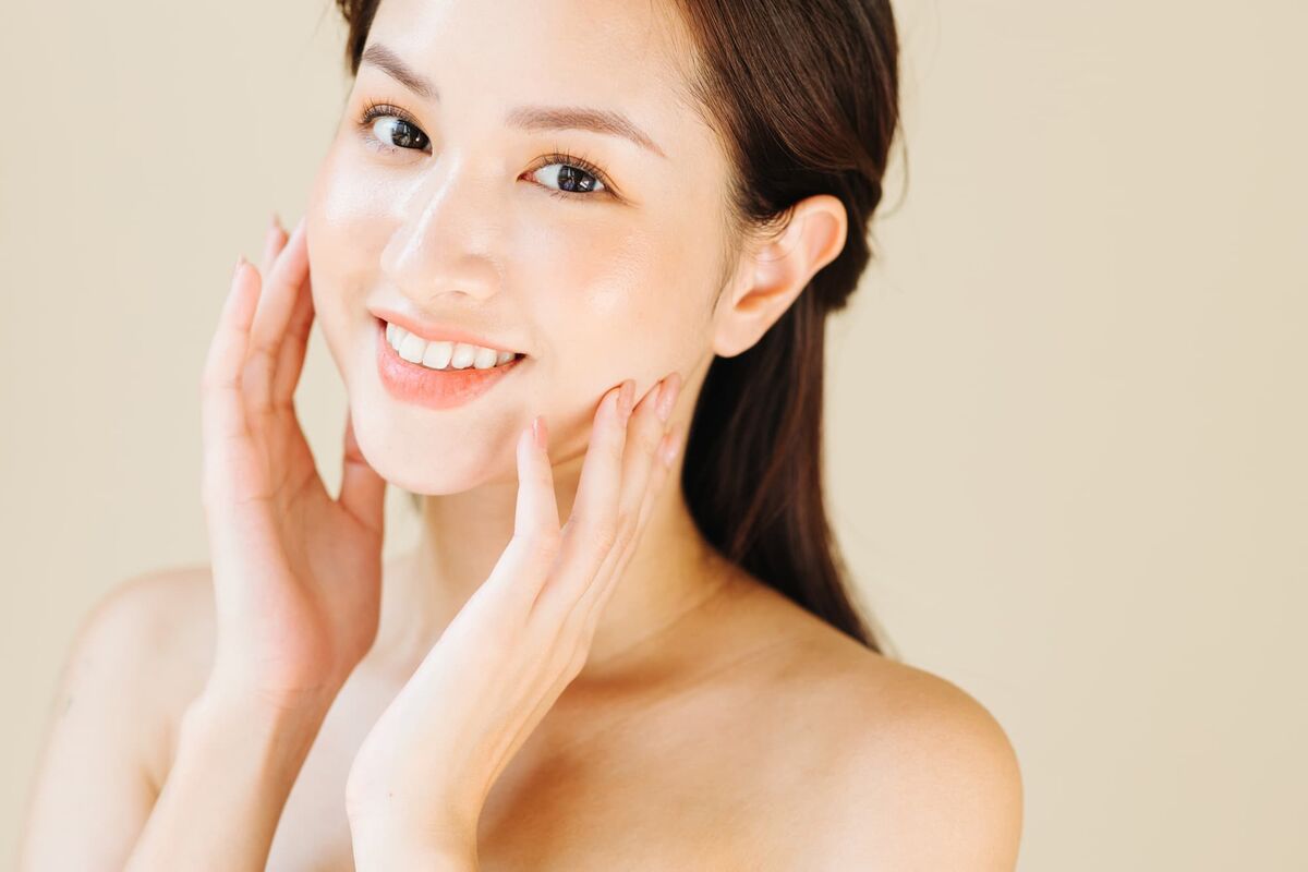 すっぴんの女性