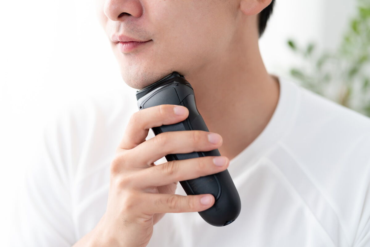 電気シェーバーの正しい使い方