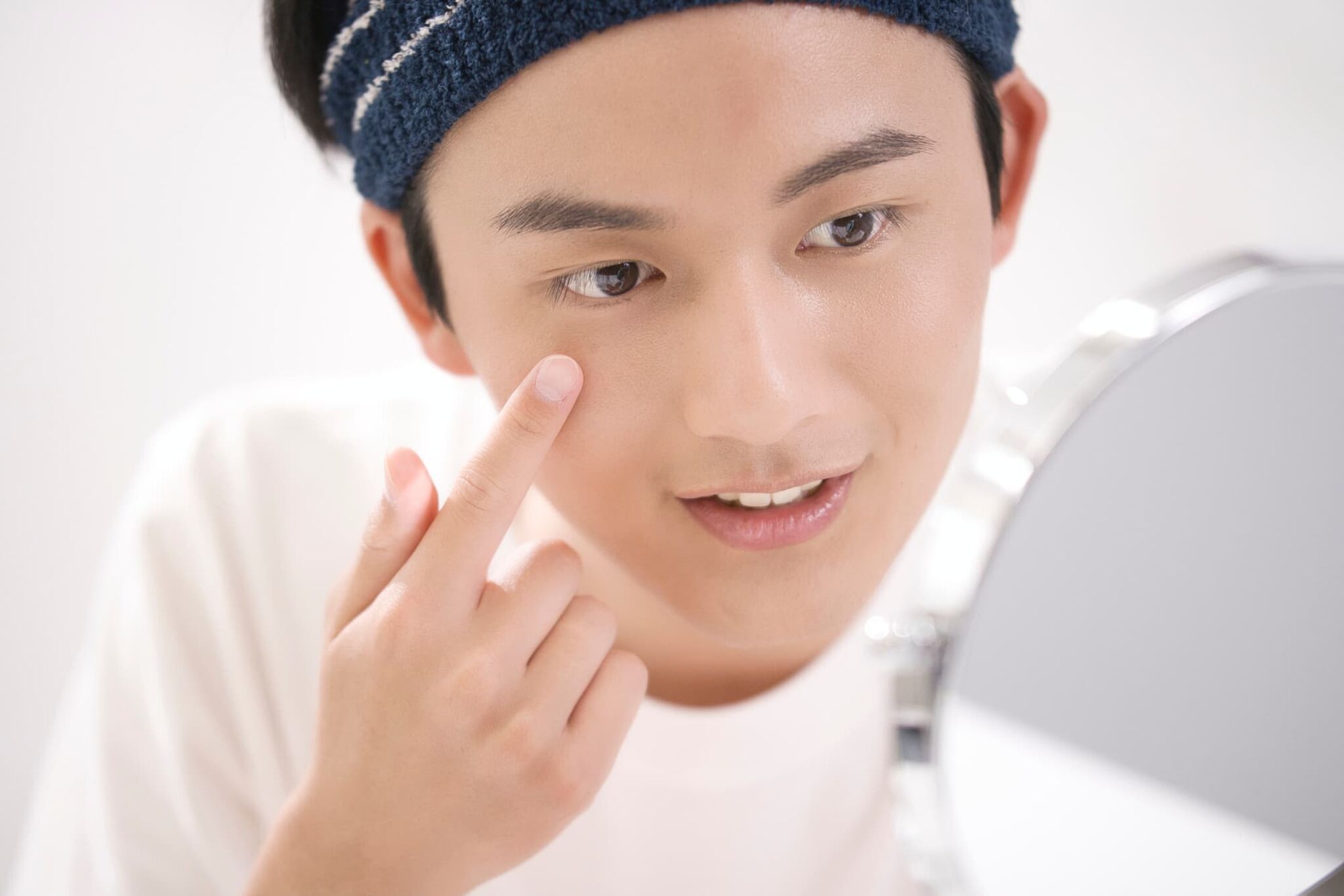 メンズ向けファンデーションのおすすめ人気ランキング10選！青ひげや肌荒れを自然にカバーの画像