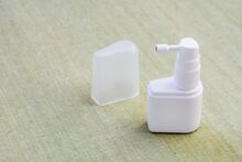 市販の喉スプレー