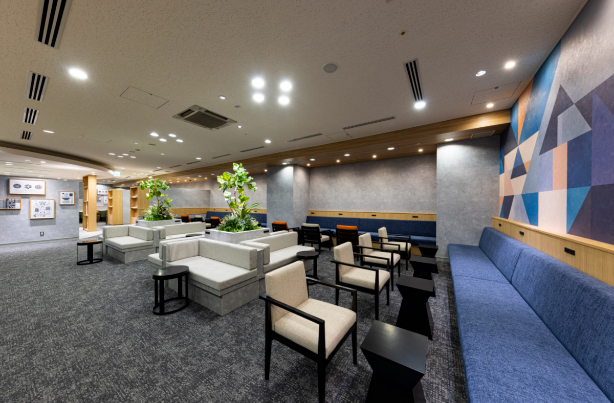 福岡空港ラウンジ