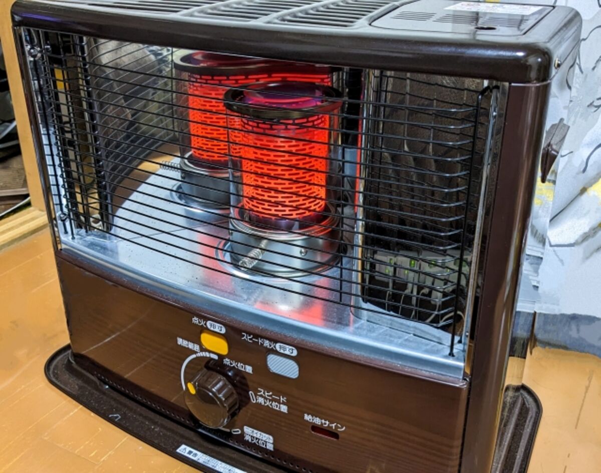 反射式の石油ストーブ