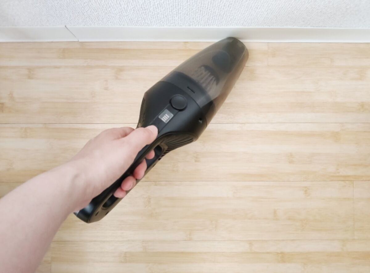 ハンディ掃除機