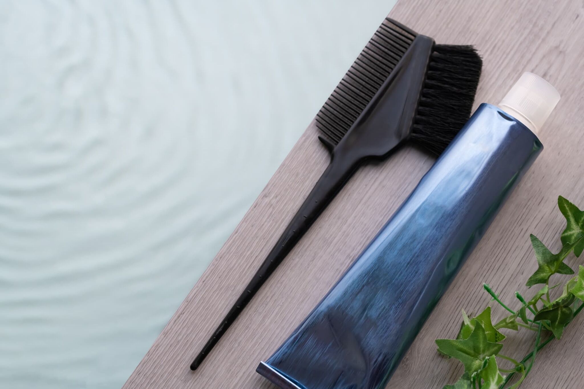 市販の青いヘアカラー剤のおすすめ人気ランキング8選！ブリーチなしでも美容室並みの仕上がりの画像